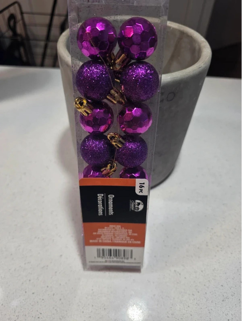 Mini ornament